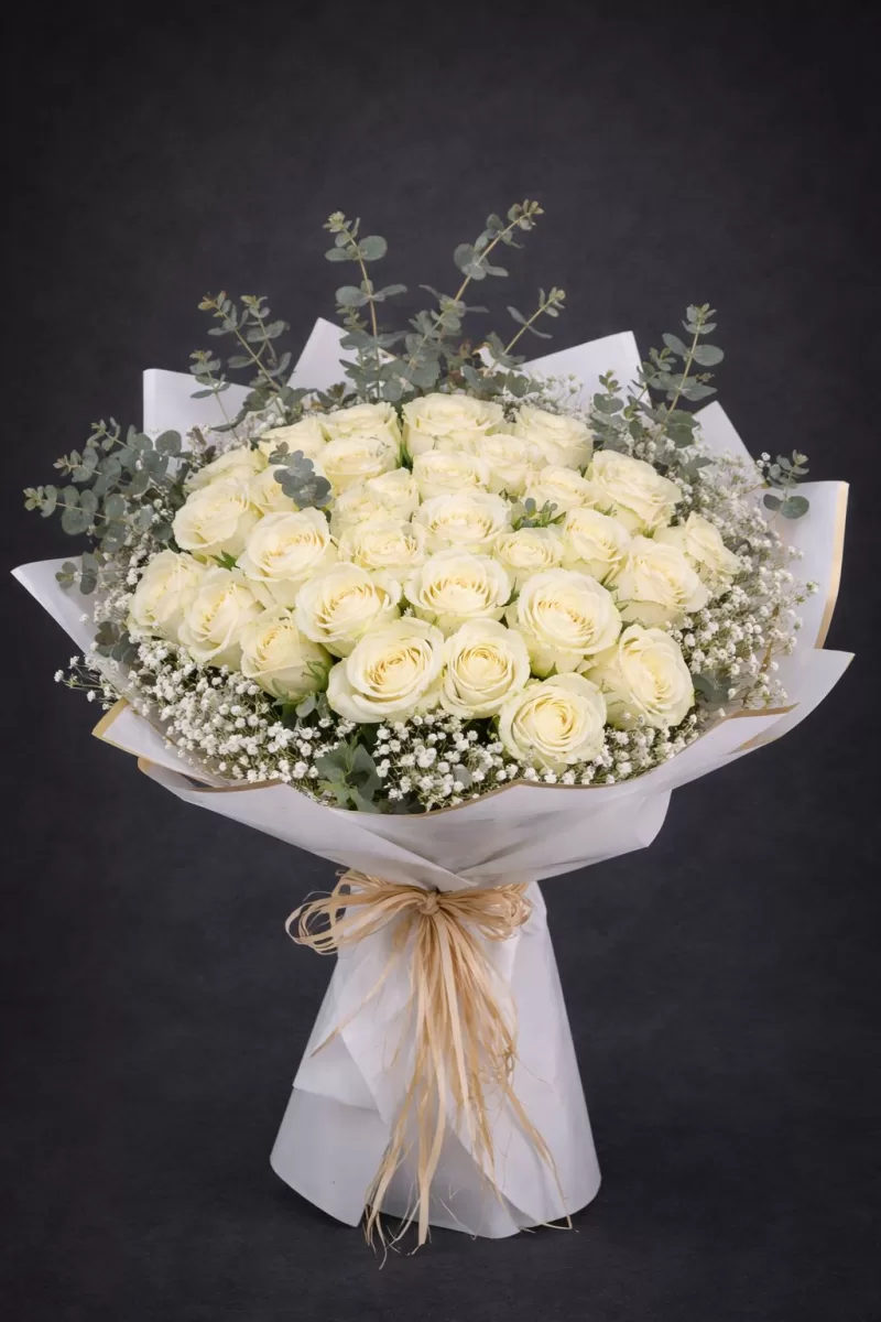 Beyaz İhtişam – Premium Beyaz Gül Buketi