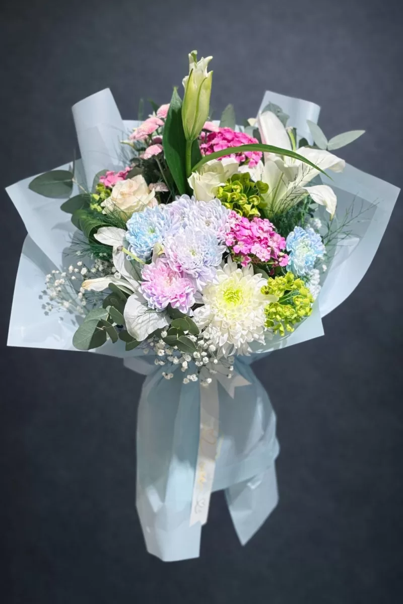 Pastel Tonlarda Karışık İthal Çiçek Buketi – Sevgililer Günü Özel