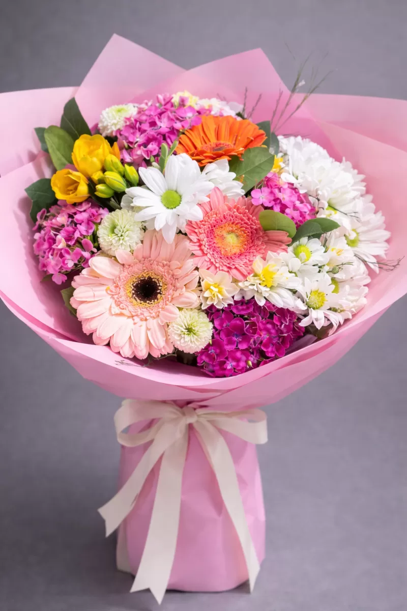 Renkli Gerbera ve Papatya Buketi