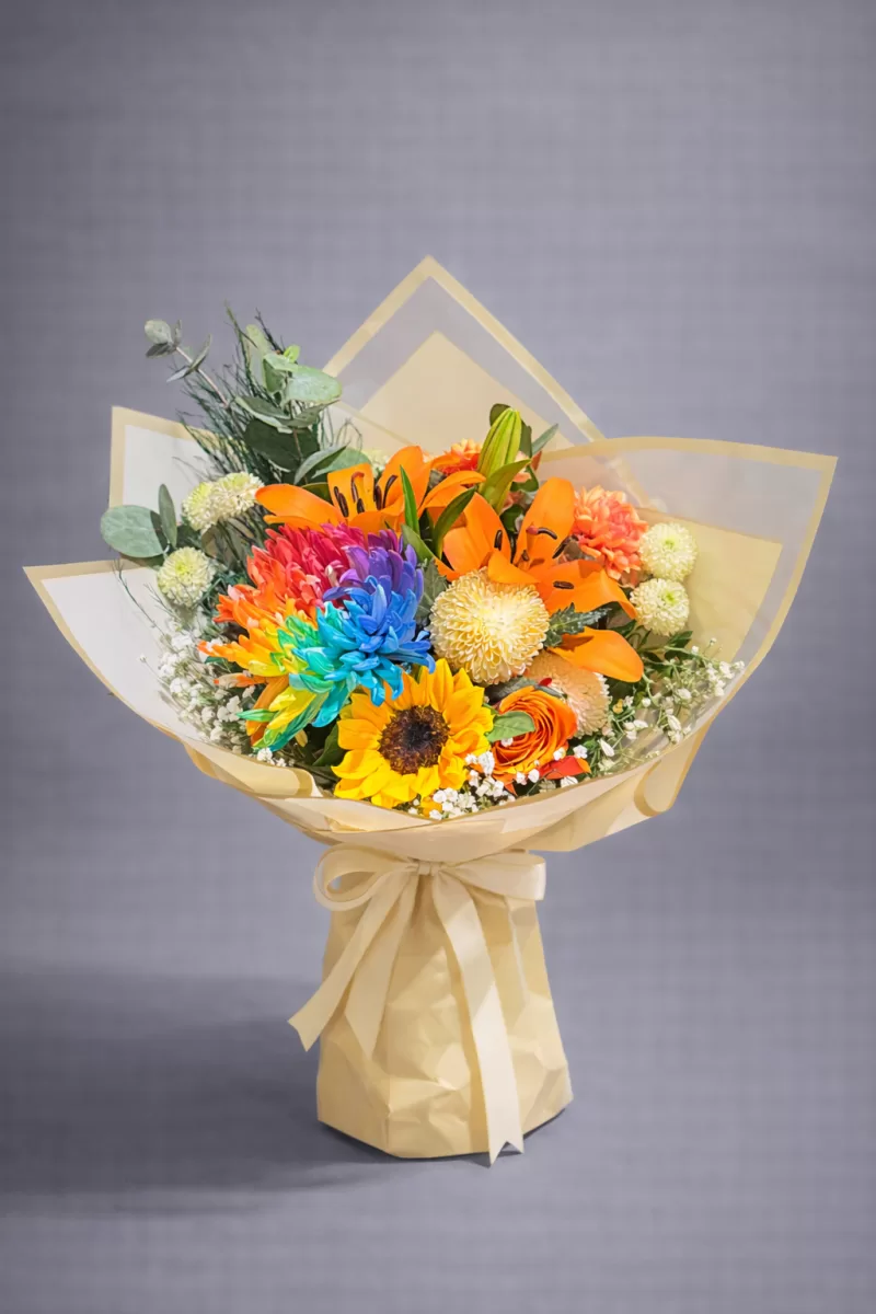 Renkli Lilyum ve Ayçiçeği Buketi
